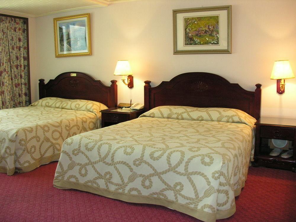 Sunrise Hotel Tainan Luaran gambar