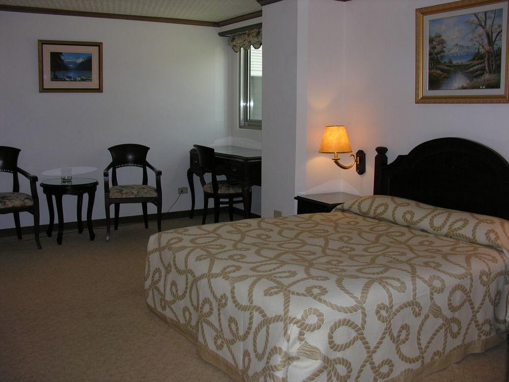 Sunrise Hotel Tainan Luaran gambar
