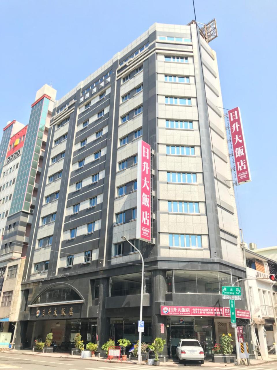 Sunrise Hotel Tainan Luaran gambar