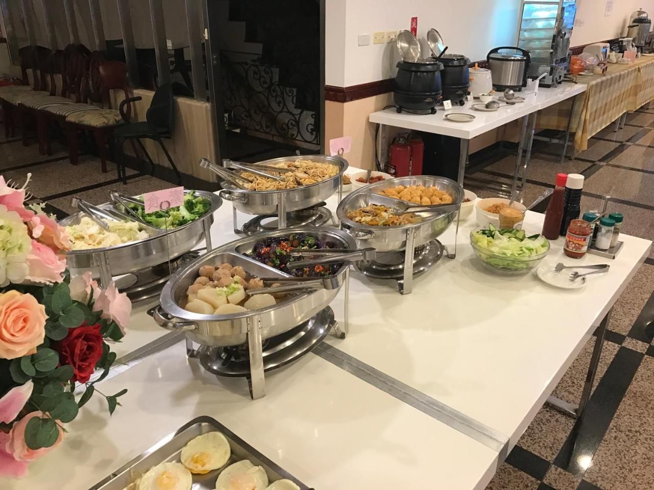Sunrise Hotel Tainan Luaran gambar