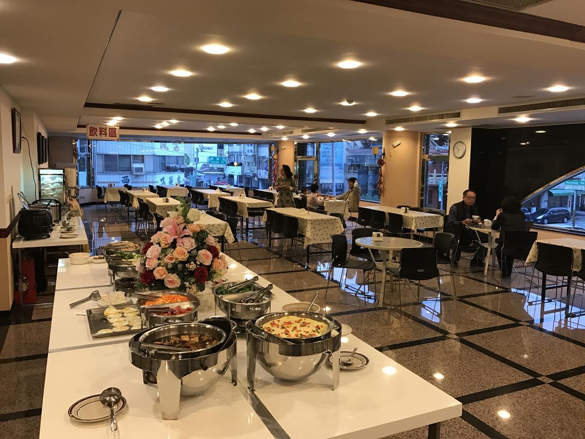 Sunrise Hotel Tainan Luaran gambar